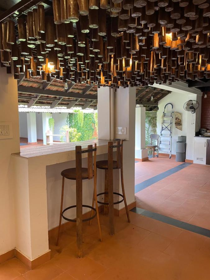 Kayyalas Courtyard Thrissur Екстериор снимка